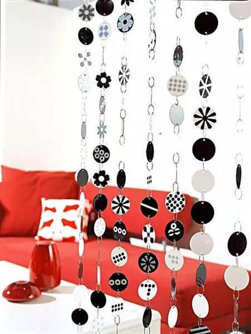 新买衣服的吊牌千万不要扔,衣服上的吊牌别急着丢