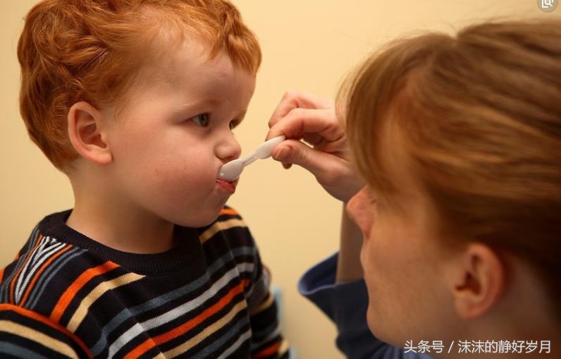 给宝宝喂药技巧视频,有没有给宝宝喂药的好办法