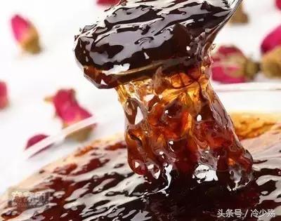 女人爱玫瑰花好吗,玫瑰花女人喜欢吗