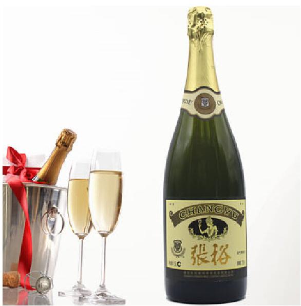 张裕香槟2000年多少钱,96年张裕大香槟多少钱一瓶