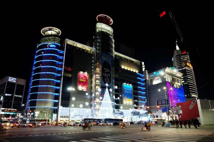 韩国东大门服装视频,韩国东大门的衣服好不好