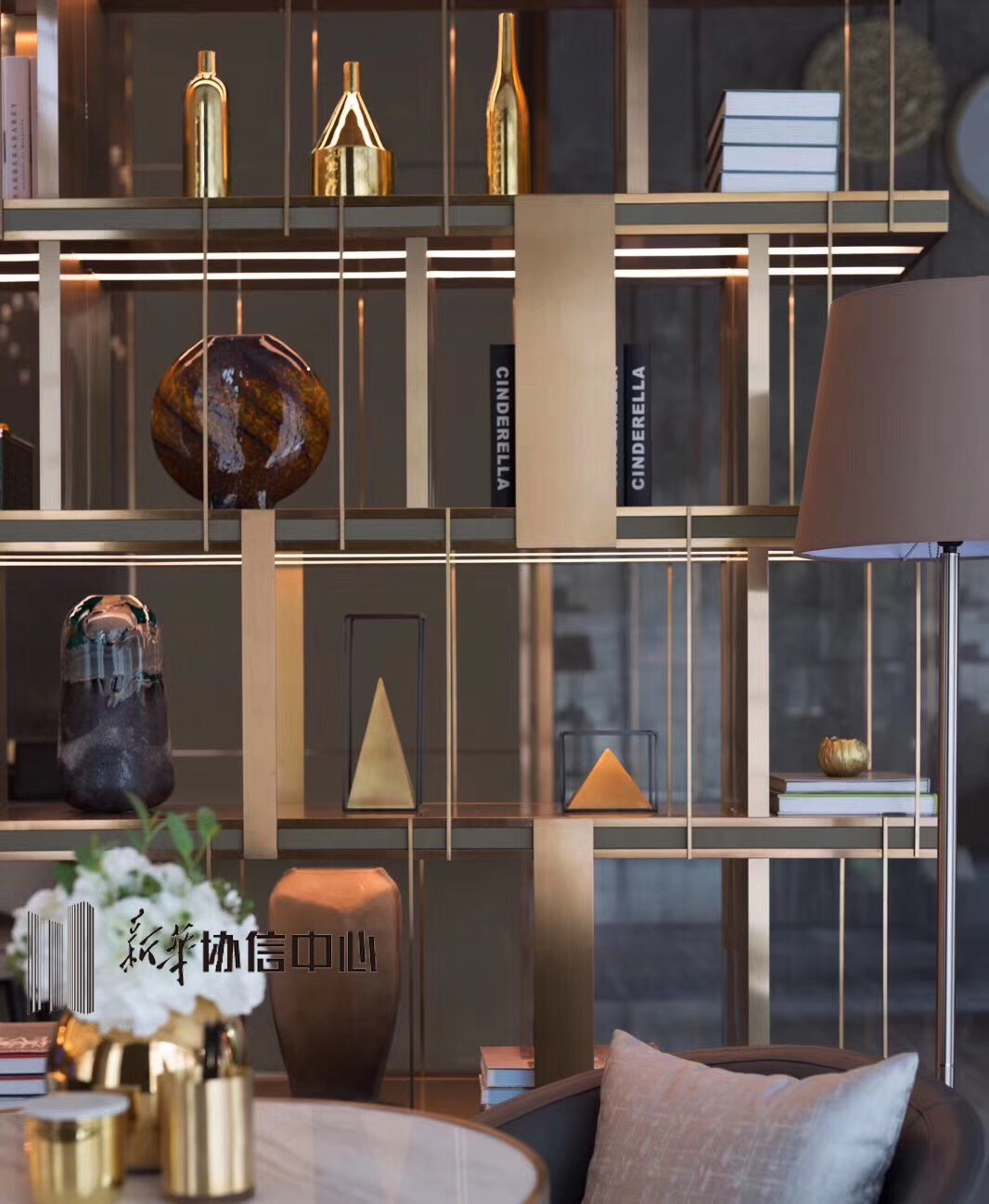 重庆观音桥新华协信,新华协信中心