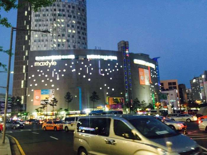 韩国东大门服装视频,韩国东大门的衣服好不好