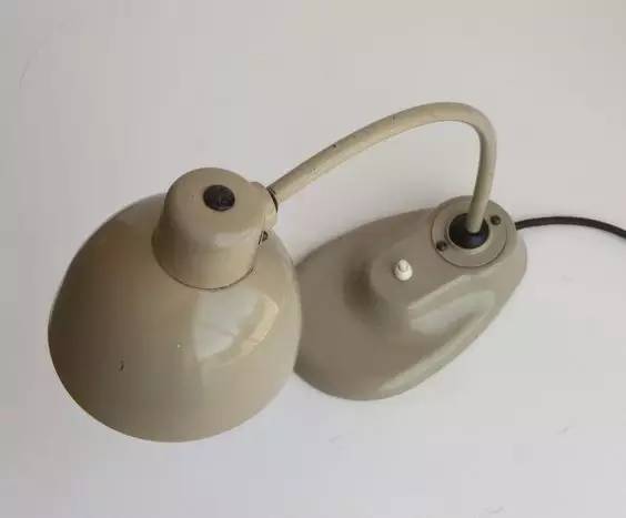 灯具的演变历史图片,中国与国外灯具设计理念对比