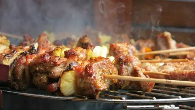 独特的烤肉让你开启味觉新世界,好吃的烤肉让你回味无穷