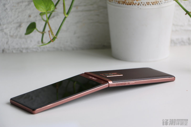 金立天鉴w909和oppoa57对比,金立天鉴w909和三星w2017哪个好