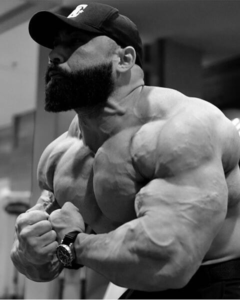 想让手臂变得饱满练这几个动作,手臂纬度怎么快速增加