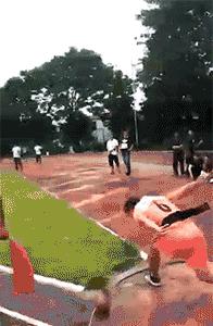 粑粑，尝尝我的蛋碎脚感觉如何？