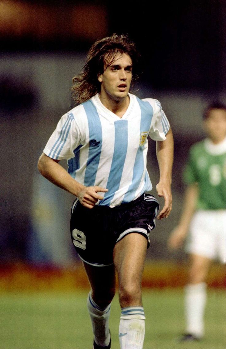 各队新球衣集体亮相，复古球衣能否复制辉煌？