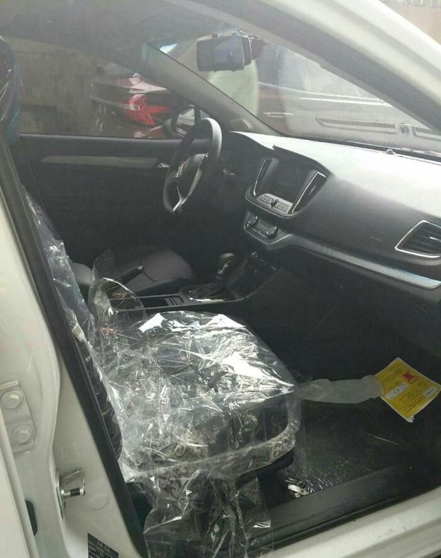 荣威3602019款,荣威i6和360哪个好