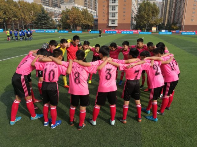 笑傲足球，郑中男儿绿茵写辉煌——郑州中学足球队喜获2017年郑州市“市长杯”青少年校园足球联赛亚军