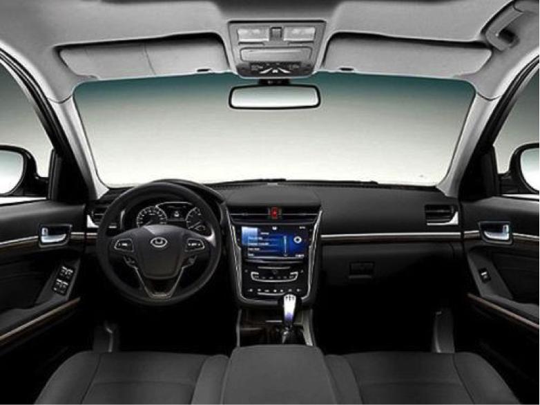 新出的一款车长得像保时捷,像保时捷又像宾利的车