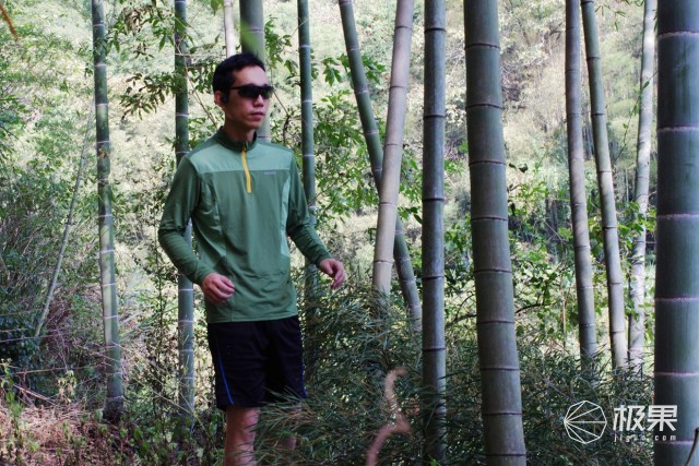 不用戴进耳朵的耳机传音好吗,不用戴耳朵的蓝牙耳机