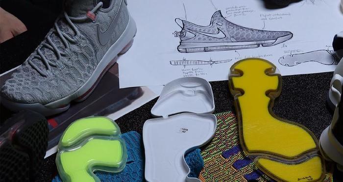 篮球鞋支撑性和稳定性有什么区别,抗扭转有用吗