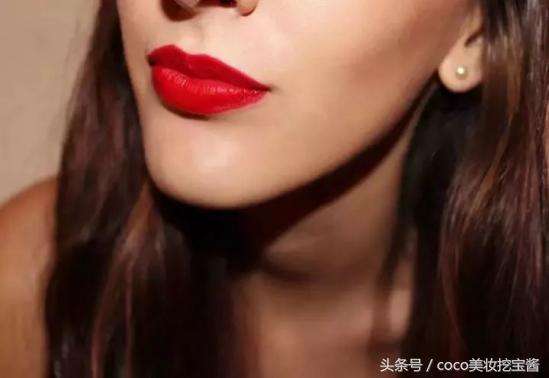 四十岁黄皮适合哪个色号的口红,黄皮最显白的十大口红色号图片