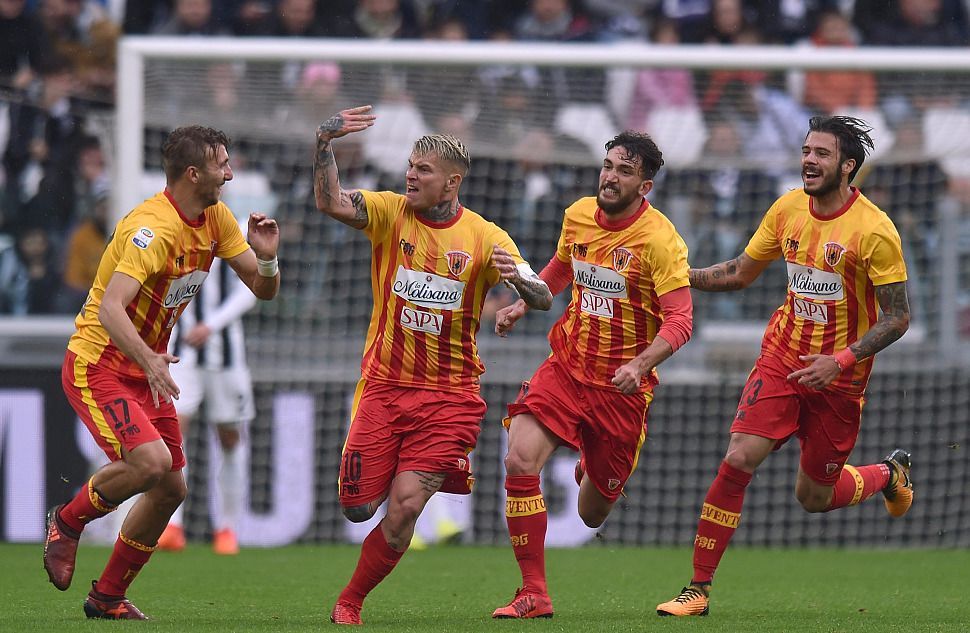 五大联赛最悲惨的亚军,五大联赛开局连败最后夺冠