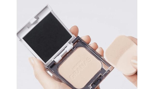 十大最好干皮遮瑕粉底液,秋冬季节适合用的粉底最新