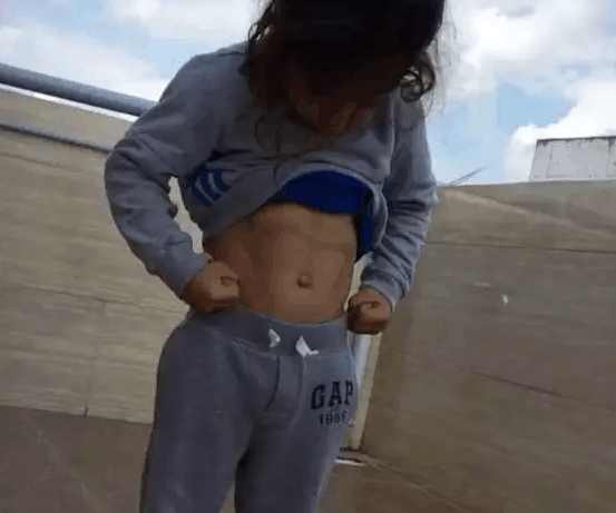 10后秀腹肌,10后腹肌秀