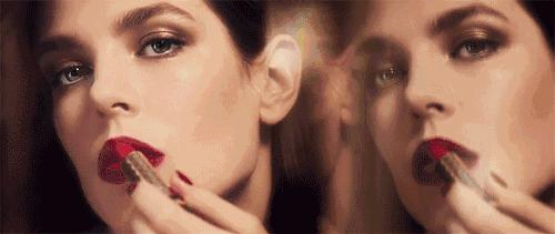 圣诞限定款口红试色,好物推荐口红便携