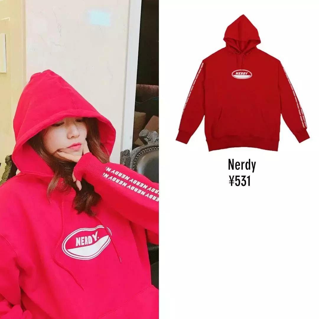 韩国明星穿大衣男,韩国明星都穿什么羽绒服