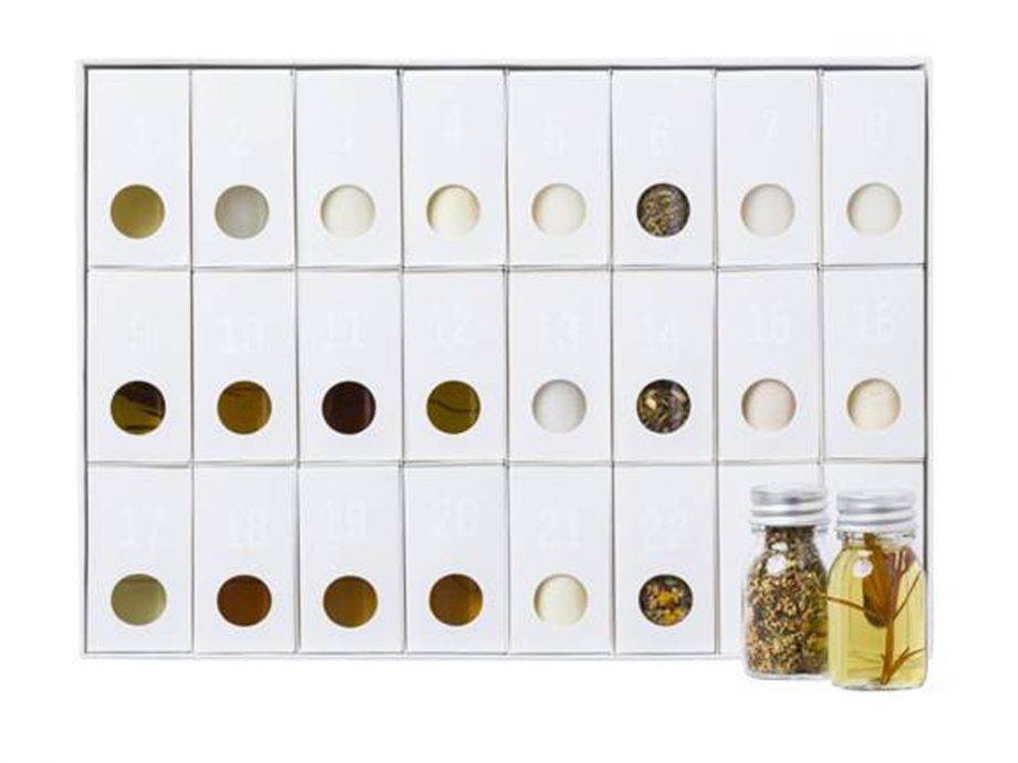 大牌圣诞倒数日历盲盒,mac圣诞倒数日历盲盒2023专柜版