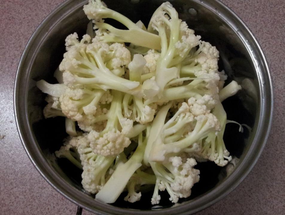 花菜怎么炒好吃适合小孩子吃,花菜怎么炒才好吃