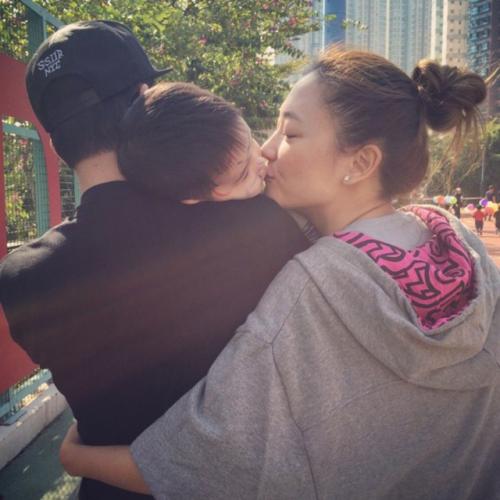 港台名字带儿的明星,香港明星给孩子取名字