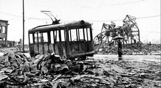 这个国家竟把黄金和白银倒入下水道