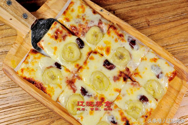 这家西餐厅融合欧美风味与中西风味，披萨永远比别人家多一块