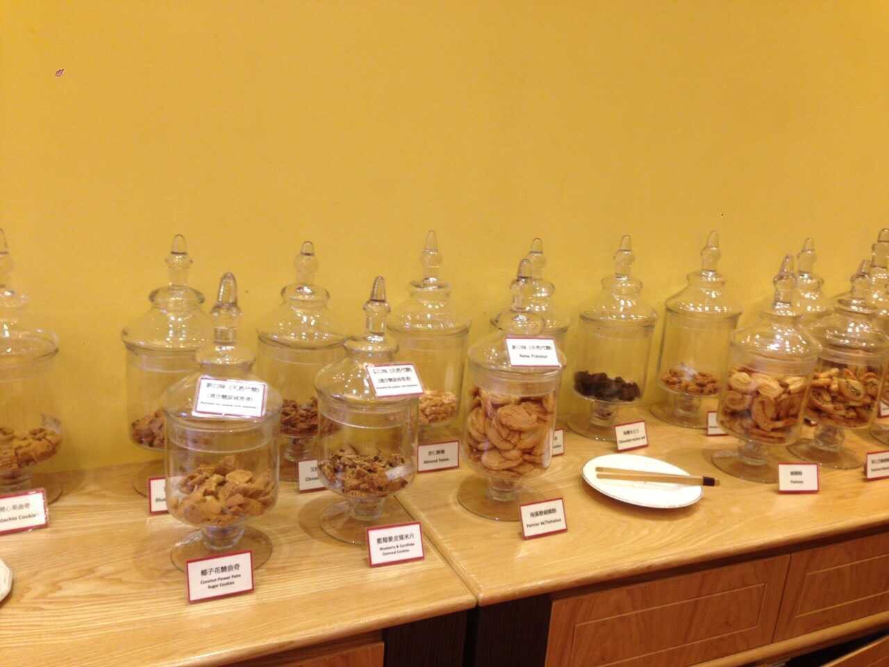 香港买化妆品香水购物攻略,香港买化妆品攻略视频