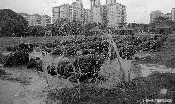 真实的魔鬼周,魔鬼周10天经历了什么