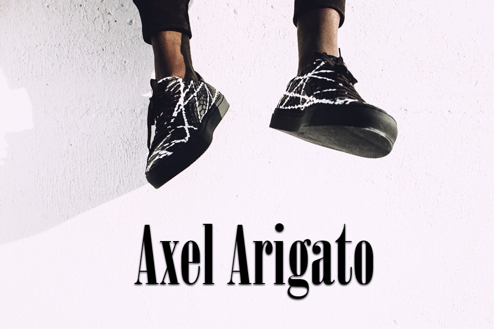 撞到同款鞋,男女同款鞋撞鞋