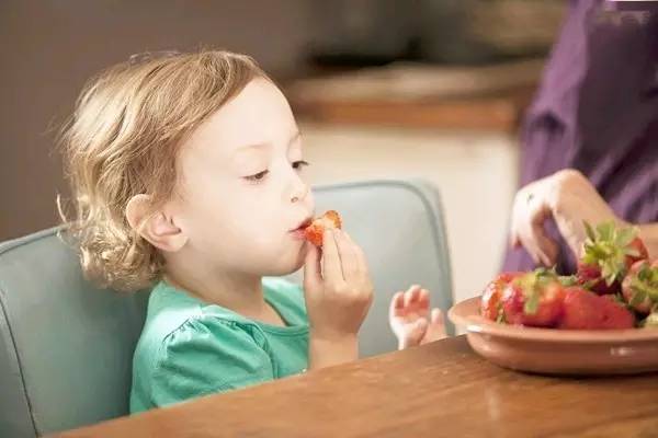 水果上午吃是金下午吃是银,早上水果是金中午水果是银