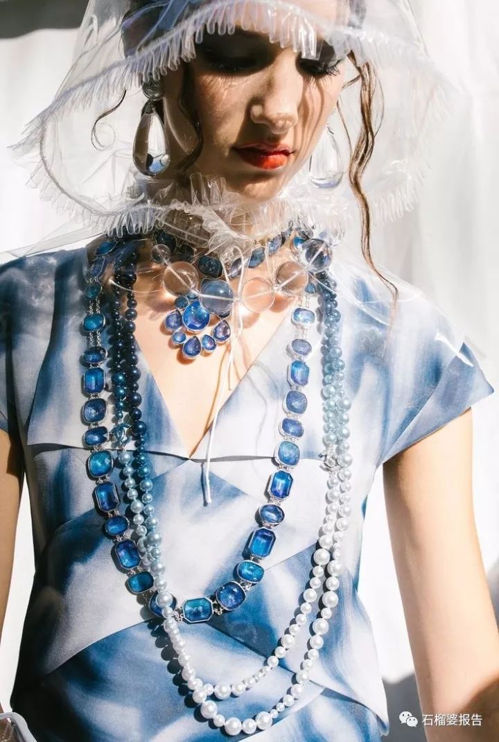 珍珠显老气好还是时尚好,怎么选珍珠才不老气技巧