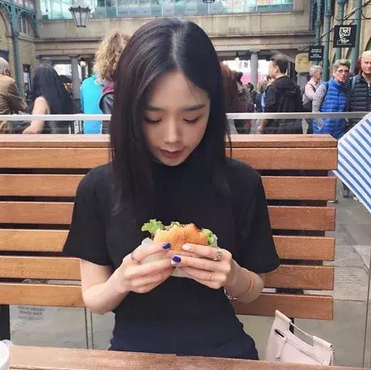 发质粗硬适合什么发型烫发,适合发量多发质粗硬的发型女