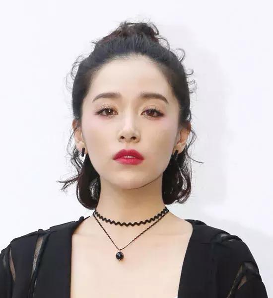 《校对女孩》要被翻拍？PK十元的竟然是她？