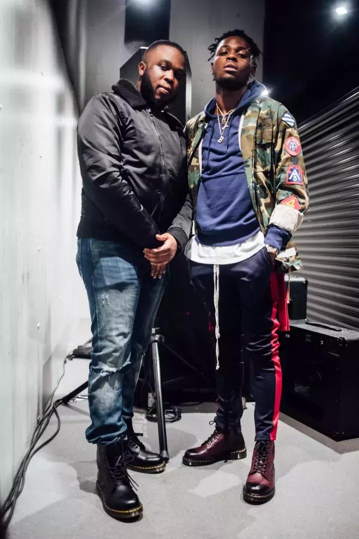 这双靴子一旦穿上就会“中毒”