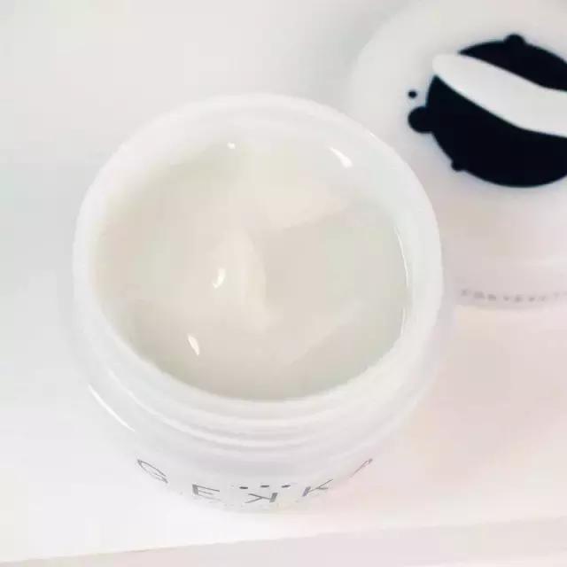 爱和纯臻致b5玻尿酸补水面膜,补水效果好的平价面膜排行榜推荐