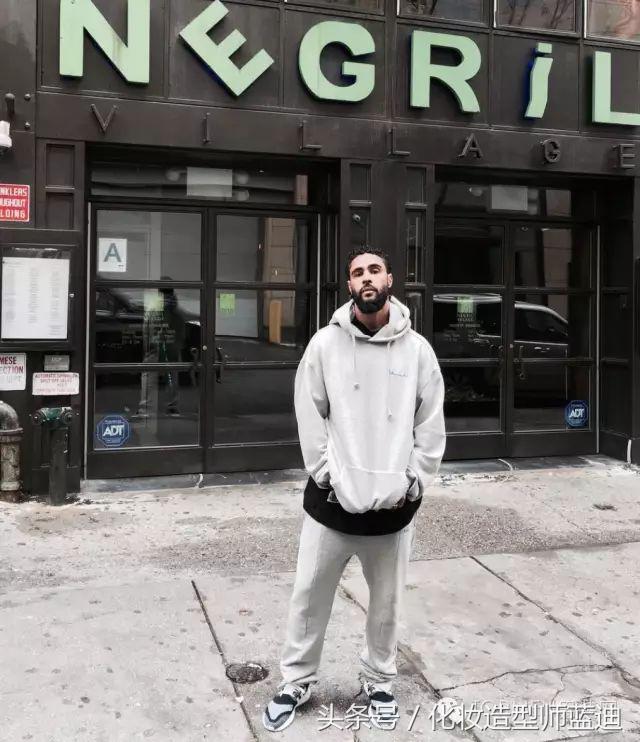 秋冬必备高颜值卫裤,一条很火的冬季卫裤