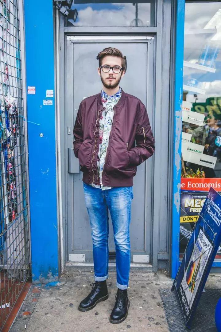 尽管山寨货很多，但谁都想买一双正宗的「Dr.Martens」