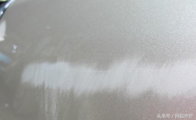 汽车小刮小蹭教你分分钟修复神技,汽车小刮痕处理妙招新手开车怕刮