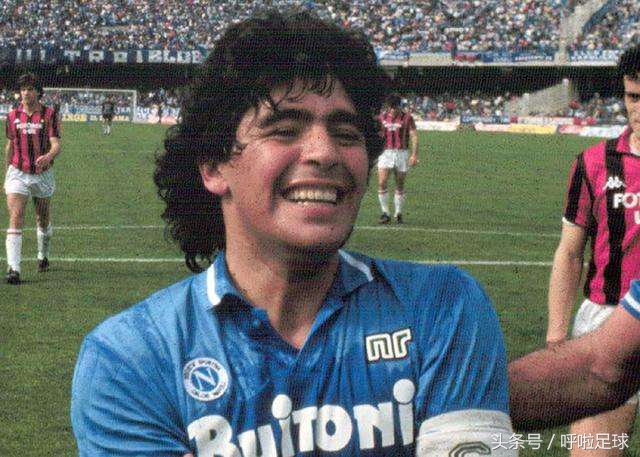 十大最强足球球星伊布,长发飘逸足球