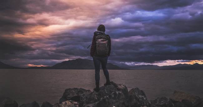 社会太浮躁需要正能量,如何在浮躁的社会里保持平静的心