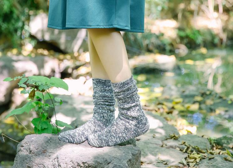 小黑鞋配白袜穿搭,穿衣穿鞋要注意哪些