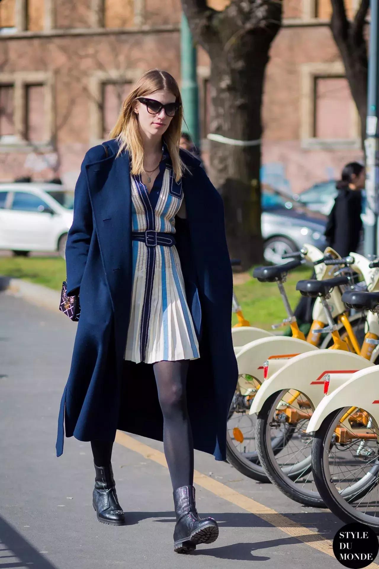 冬天薄款连裤袜怎么穿比较好看,秋冬必备的连裤袜