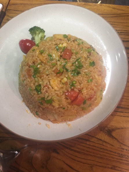 探店9.9100串烧烤,探9