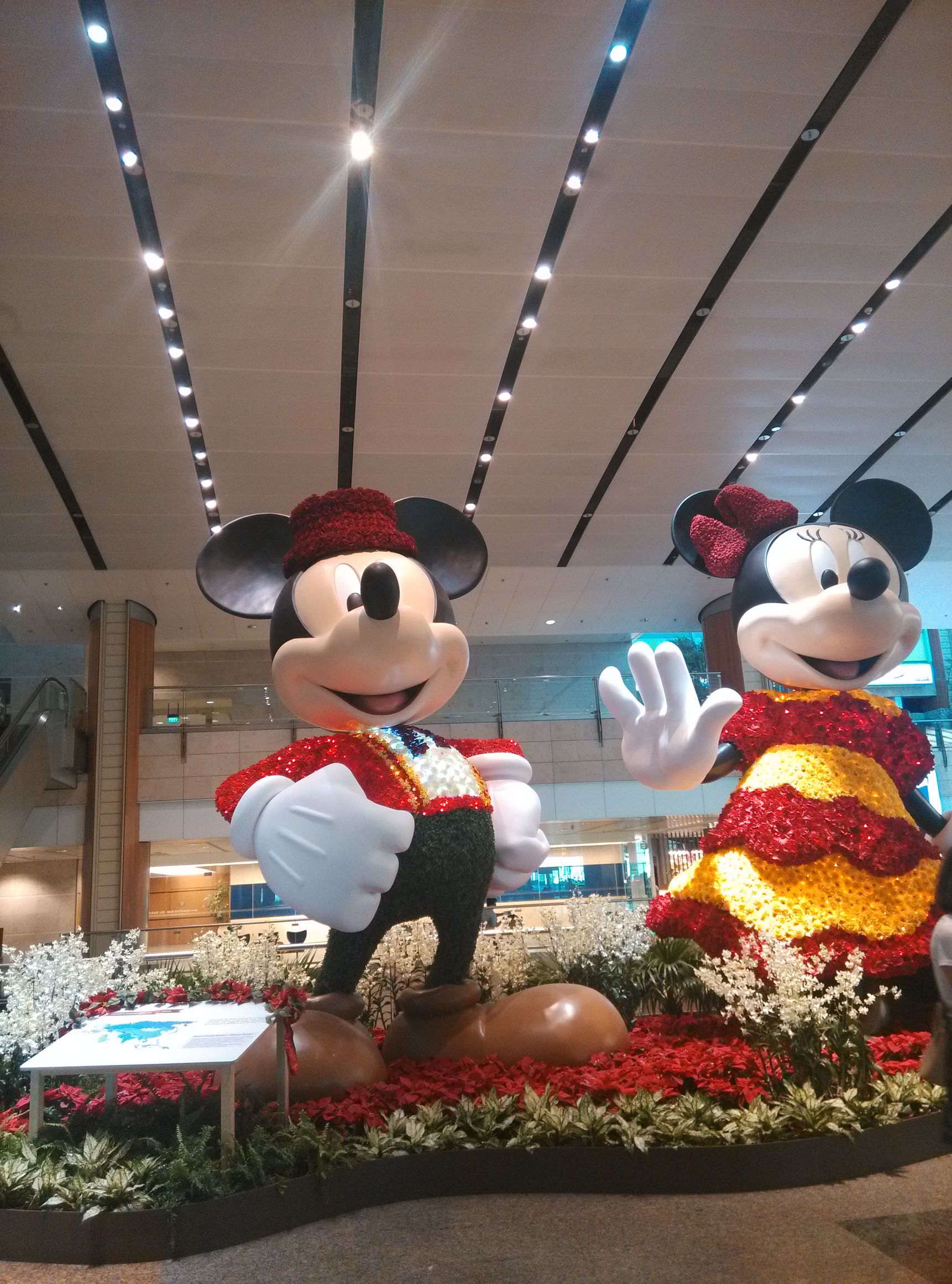 林俊杰巴黎时装周vlog,巴黎时装周偶遇林俊杰