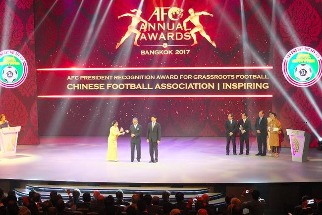 里皮来中国两年了国足的改变大吗,里皮说中国足球畏手畏脚