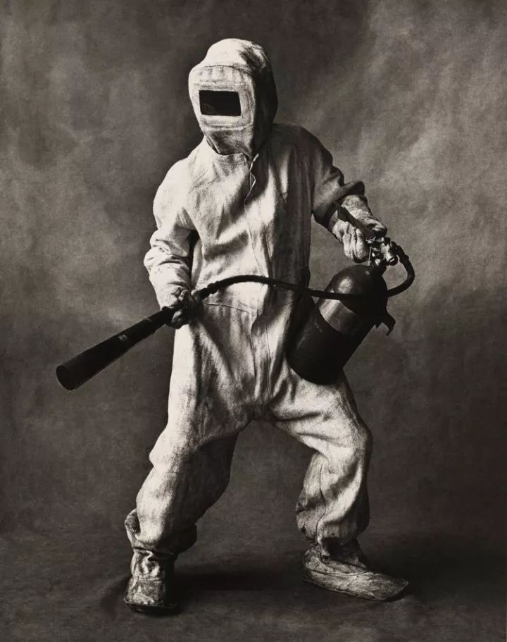 世界摄影大师经典作品欣赏,摄影100张世界摄影大师的黑白作品