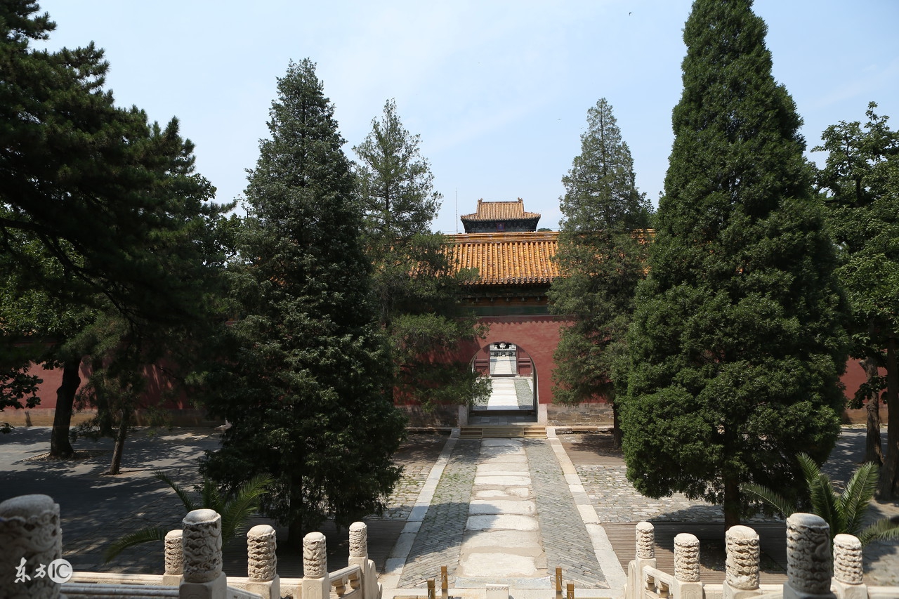 朱祁钰陵墓为什么没在十三陵,为什么有明十三陵而没有清朝陵墓